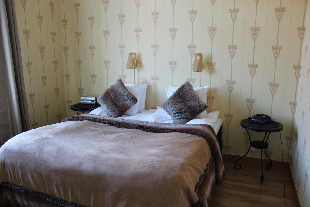 Hotell Laeckoe Lidkoping Exterior photo